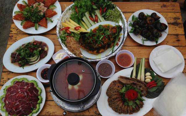 Nhà Hàng Quang Trâu - Đặc Sản Thịt Trâu Tươi
