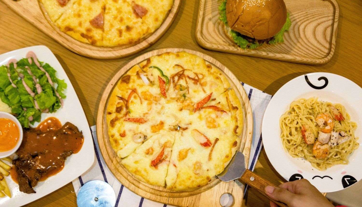 Nhà Hàng Roma Pizza