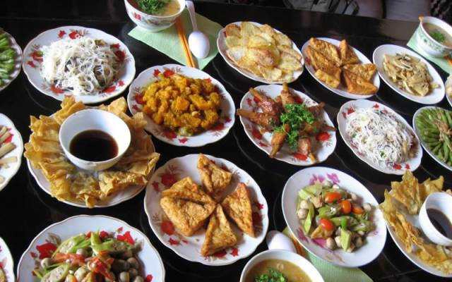Nhà Hàng Sân Mây - Món Chay