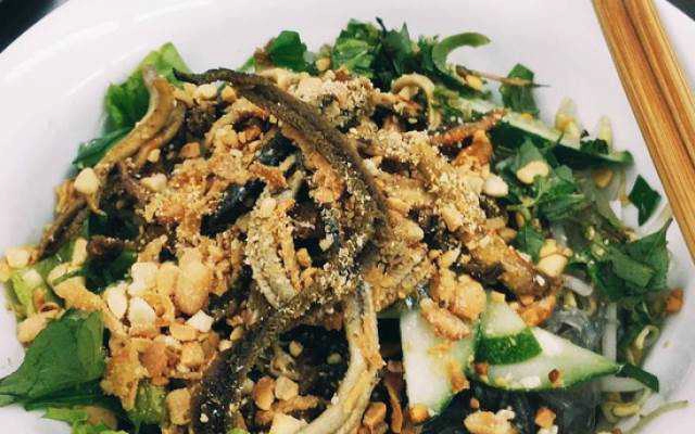 Nhà Hàng Sáu Điền