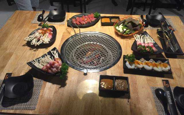 Nhà Hàng Shine BBQ & Hotpot
