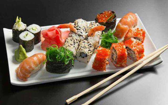 Nhà Hàng Sushi Sakura - Nguyễn Thiện Thuật