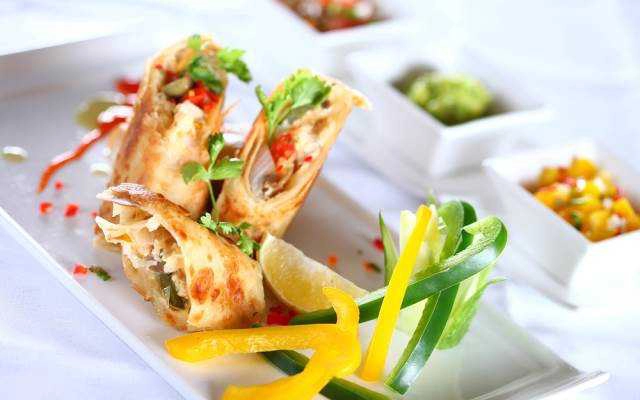 Nhà Hàng Táo Vàng - Ẩm Thực 3 Miền