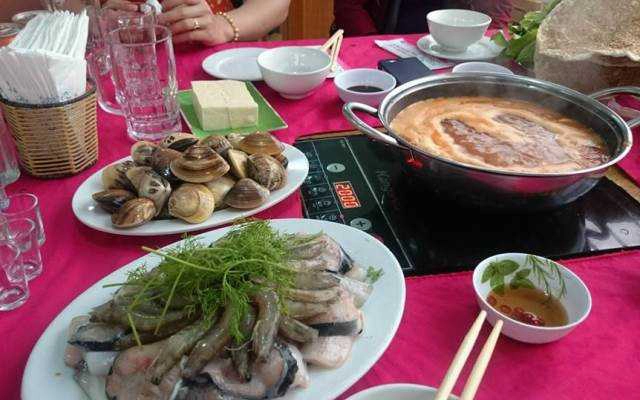 Nhà Hàng Thanh Hợi - Hải Sản Tươi Sống