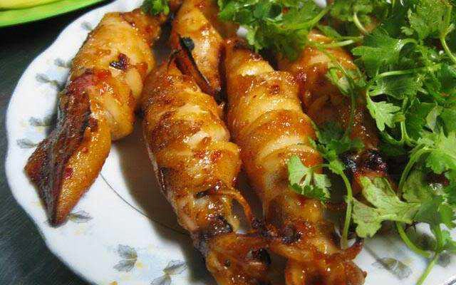 Nhà Hàng Thủy Ngân