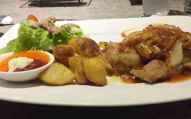 Nhà Hàng Titi Beefsteak
