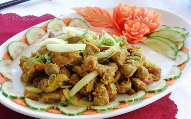 Nhà Hàng Tropical Garden Restaurant