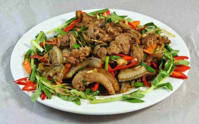 Nhà Hàng Trúc Ngưu - Cơm Niêu & Đặc Sản Trâu Né