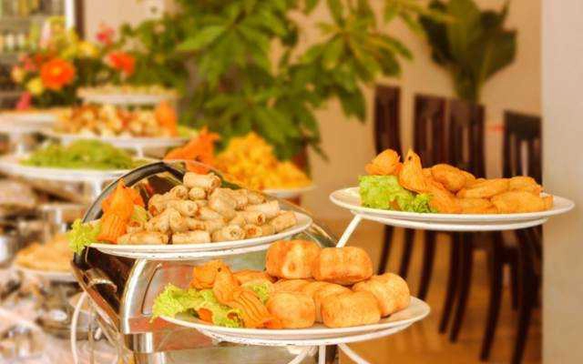 Nhà Hàng Trường Tiền Cafe & Restaurant