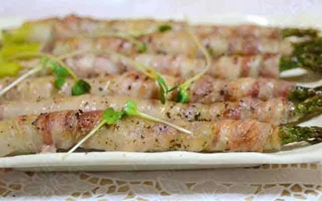 Nhà Hàng Việt Phố