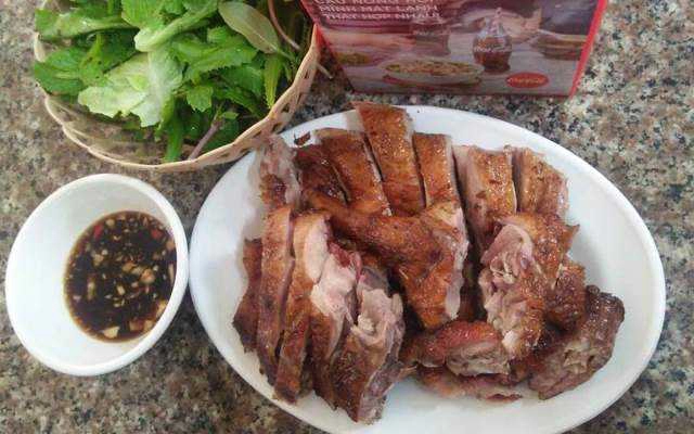 Nhà Hàng Vịt Cỏ Hà Trung