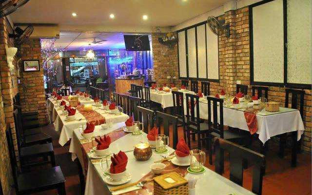 Nhà Hàng Waterland Restaurant - Bar & Cafe