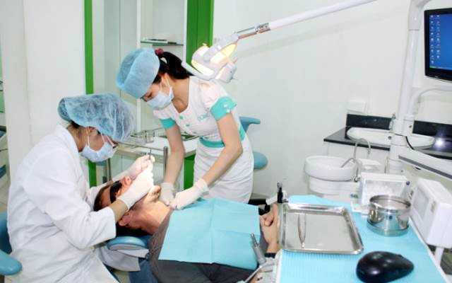 Nha Khoa Hợp Nhất - Sư Vạn Hạnh