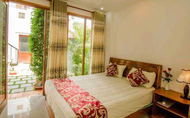 Đông Xuân Hồng Hotel