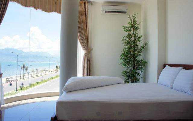 Nhà Nghỉ Hoàng Nhung - Nguyễn Tất Thành