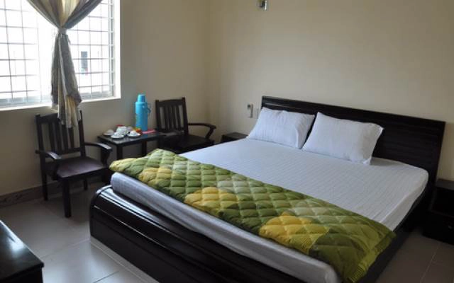 Nhà Nghỉ Quốc Bình