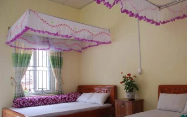 Nhà Nghỉ Việt Long