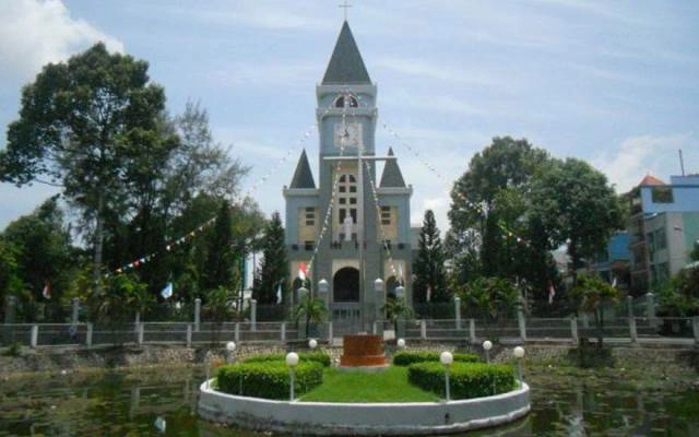 Nhà Thờ Phú Bình