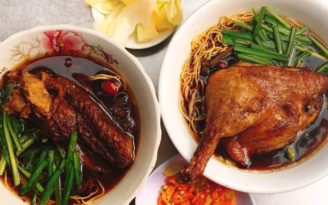 Quán Ăn Nhã Vân - Mì Vịt Tiềm Sủi Cảo