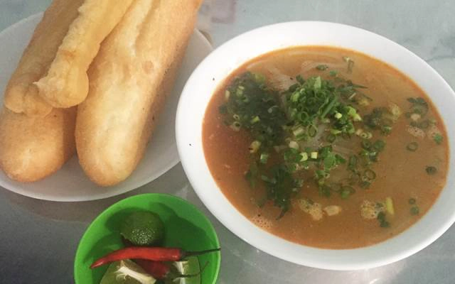 Quán Ăn Nhật Linh - Bánh Canh Huế