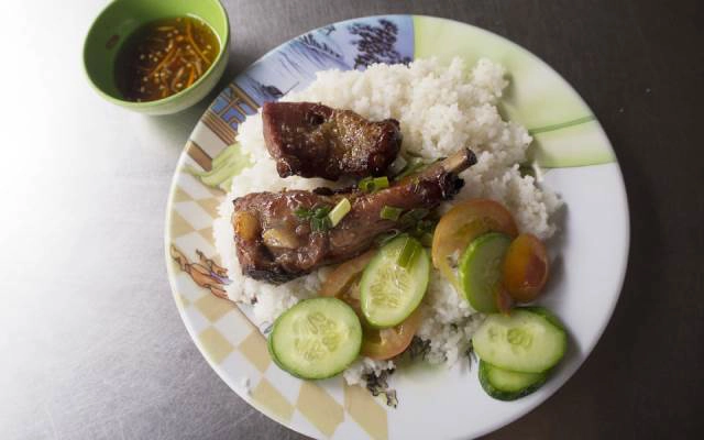 Quán Ăn Như Ý - Cơm & Mì Quảng