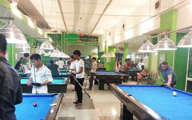 Những Người Bạn - Billiards Club - Âu Cơ