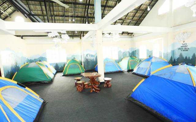 Nice Bee Hostel