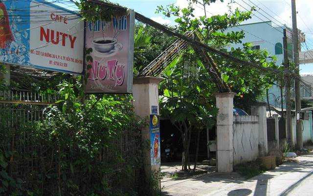 Nuty Cafe