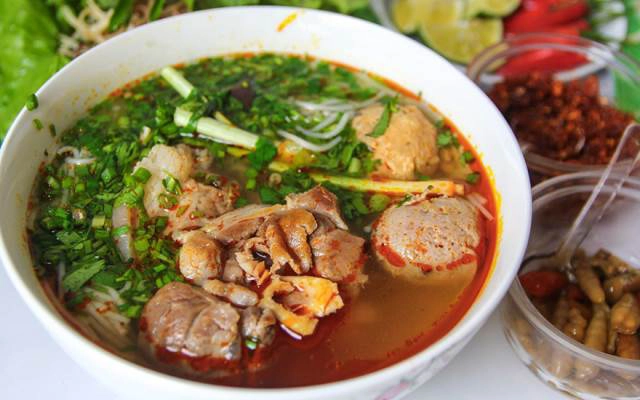 Quán Ăn O Gái - Ẩm Thực Huế