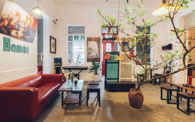 Ơ Zone - Films, Art & Coffee