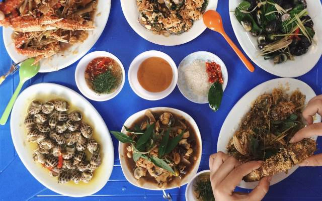 Quán Ăn Ốc Bụi 3