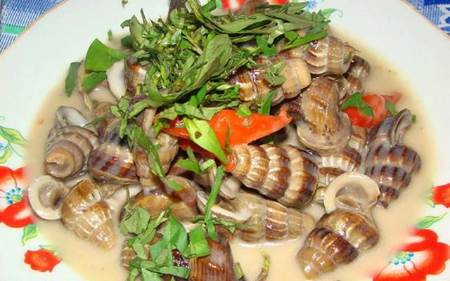 Quán Ăn Ốc Bụi Sài Gòn - Phan Văn Trị