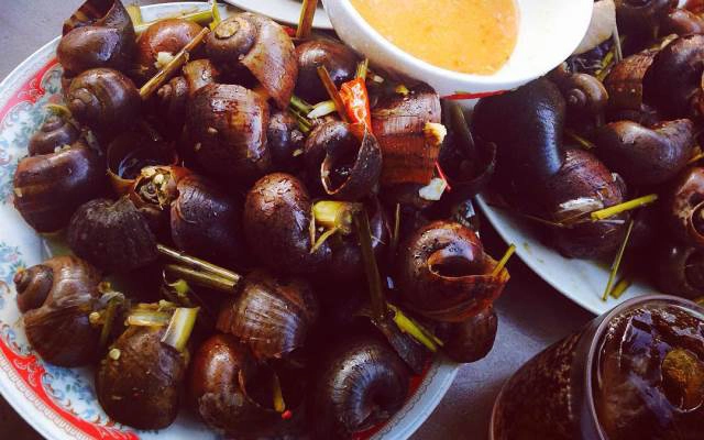 Quán Ăn Ốc Cầu Vượt