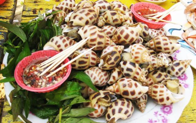 Quán Ăn Ốc Liên - Trương Quốc Dung