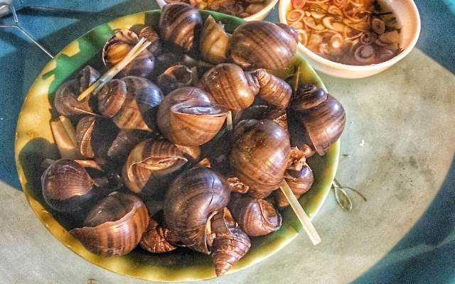 Ốc Luộc, Ngao Hấp & Ăn Vặt - Nguyễn Ngọc Vũ