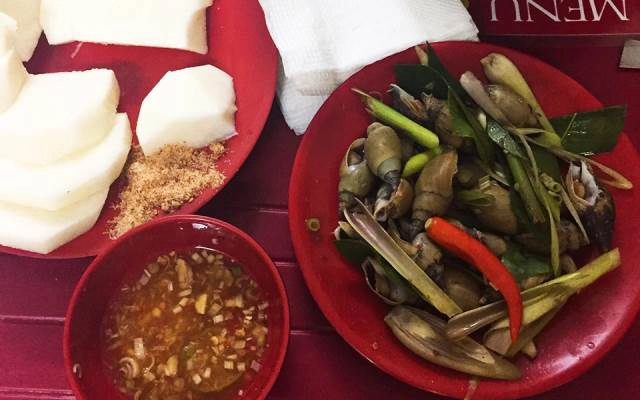 Quán Ăn Ốc Mút & Chân Gà Nướng - Trần Đại Nghĩa