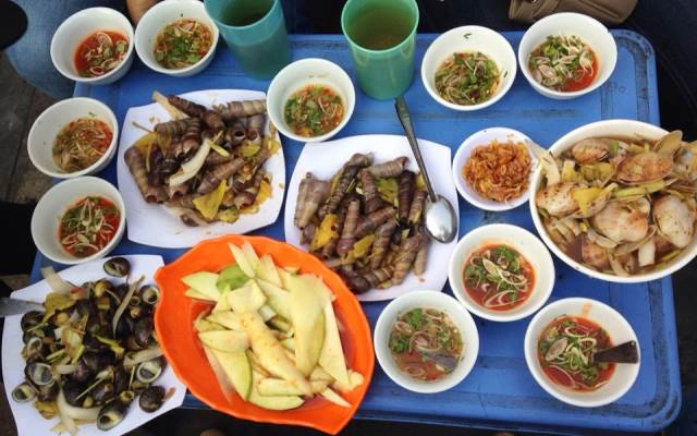 Quán Ăn Ốc Thủy Dương - Lạch Tray