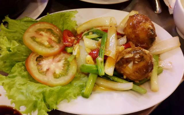 Quán Ăn Ốc Út Huyền - Vựa Hải Sản