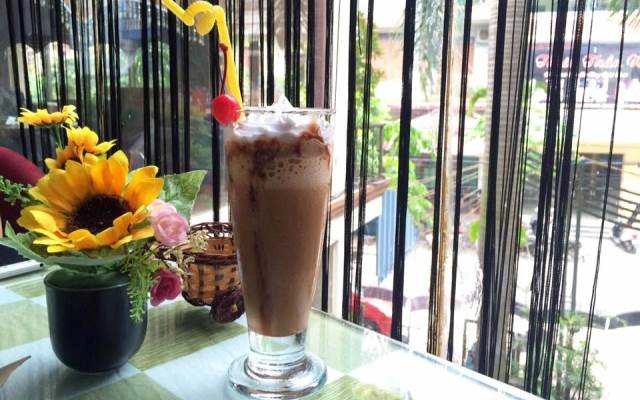 Opera Cafe