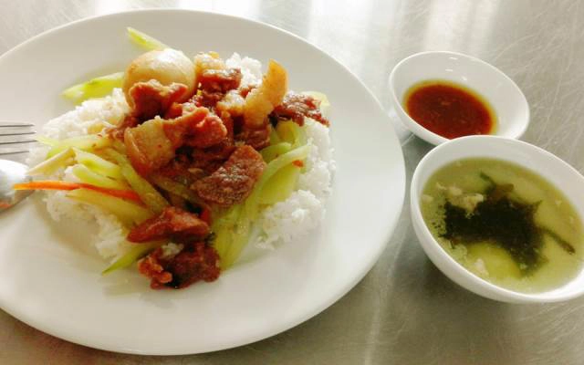 Quán Ăn Pasteur - Điểm Tâm, Cơm & Hải Sản