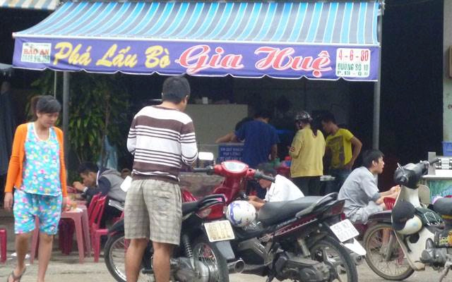 Quán Ăn Phá Lấu Bò Gia Huệ