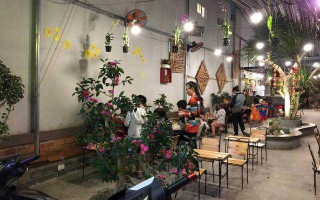 Phi.10 Cafe