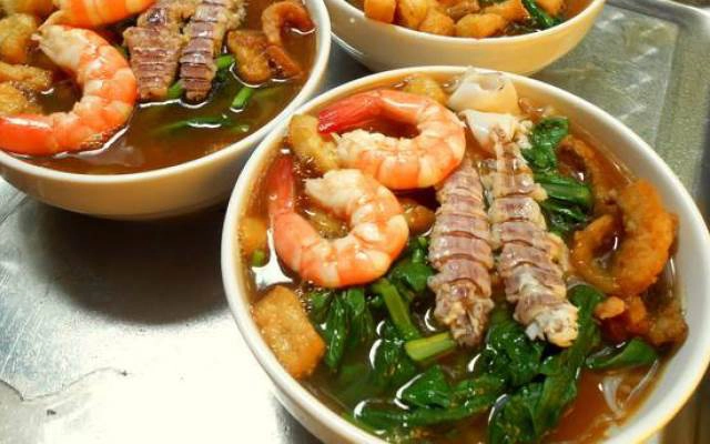 Phi Nhung - Bún Hải Sản