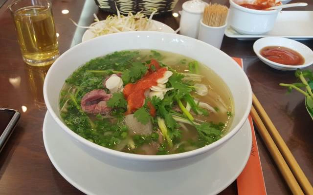 Quán Ăn Phở 10 - Hồng Hà
