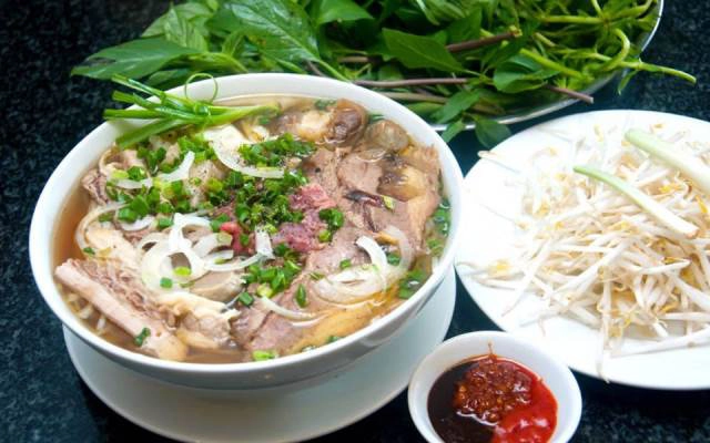 Nhà Hàng Phở Ba Lá