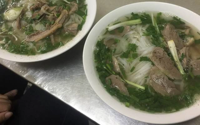 Quán Ăn Phở Bò Gà & Bún Miến Ngan - Trương Định