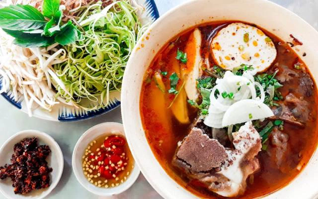 Quán Ăn Phở & Bún Bò - Phùng Văn Cung