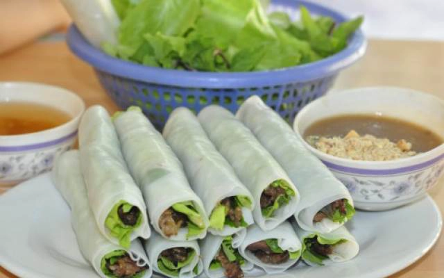 Quán Ăn Phở Cuốn Thịt Nướng Huế
