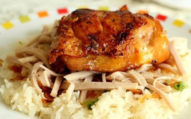 Quán Ăn Phở Gà Phố Cổ - Nguyễn Khánh Toàn