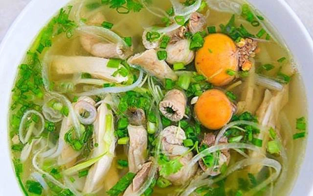 Quán Ăn Phở Gà Ta Hòa Béo - Quán Hoa